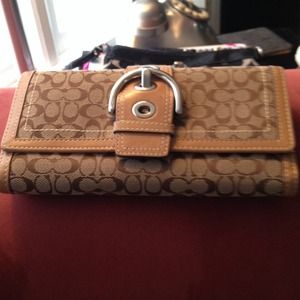 Coach wallet
