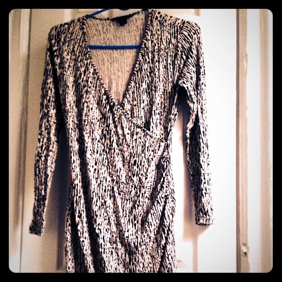 ❌❌Traded❌❌Printed Banana Republic dress