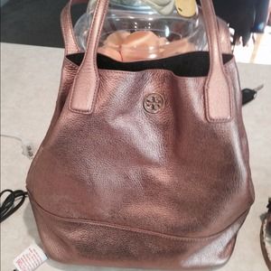 Authentic Tory Burch Michelle tote like new