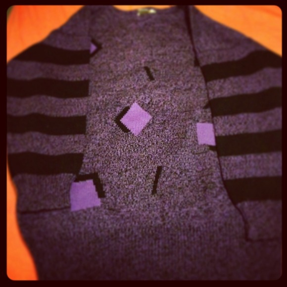Sold!!!! 💥💢💢 Vintage sweater