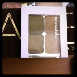 !!!!!SOLD!!!!Sonia Kashuk brow kit