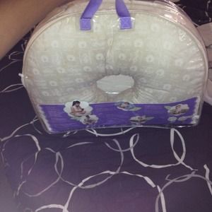 Infant boppy wit slipcover