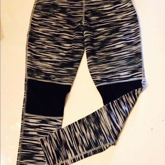 Nike tights - Picture 2 of 3