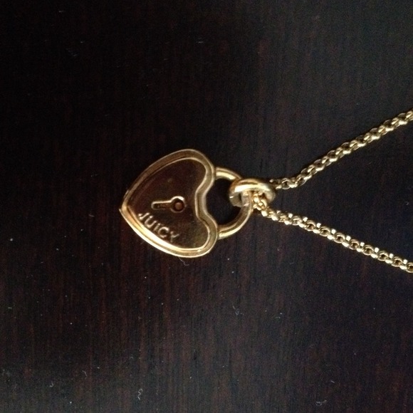 100% authentic Juicy Couture necklace! 🎀