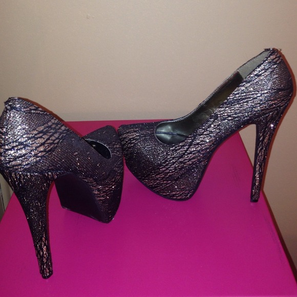 Brand New, 😍 - Picture 2 of 2