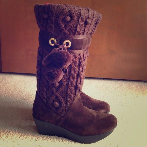 Winter Boot - Picture 1 of 3