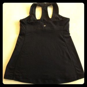 Lululemon scoop neck tank