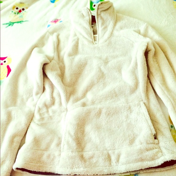 NorthFace Zip Hoodie Size Medium in Cream.