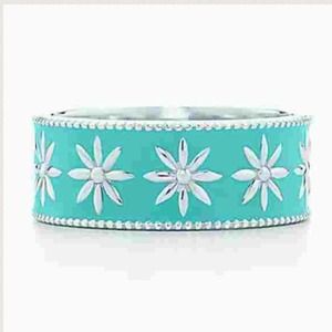 T&CO daisy - blue enamel ring