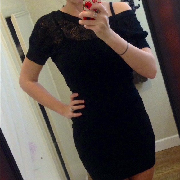SOLD*Arden B black one shoulder/off shoulder dress