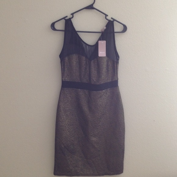 Black and Gold Dress!!!🚫🚫🚫🚫🚫SOLD!!!🚫🚫🚫🚫 - Picture 1 of 2