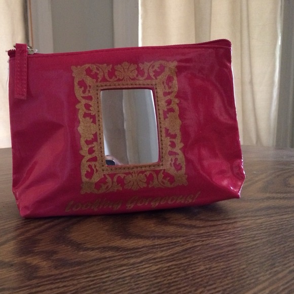 Looking Gorgeous Cosmetic Bag