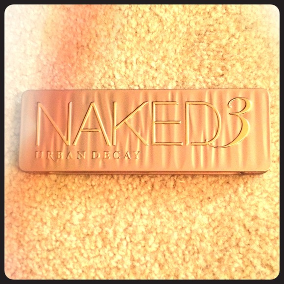 BARELY USED REAL urban decay Naked 3 palette