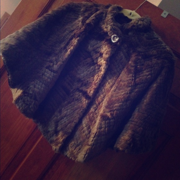 Faux Fur capelet. I have 2.