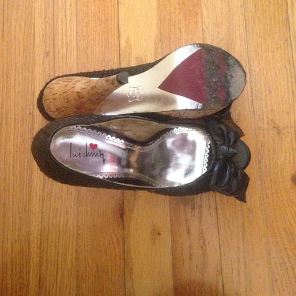 Fun Luichiny Pumps! - Picture 4 of 4