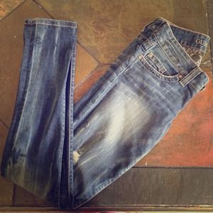 ❤️SOLD❤️GUESS Jeans only used once