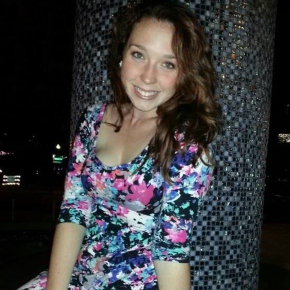 About the seller/buyer! - Picture 1 of 2