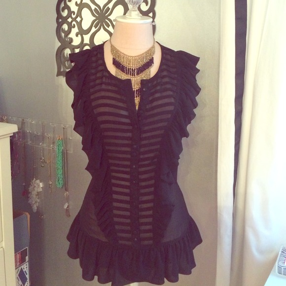 Victorian Sleeveless Top