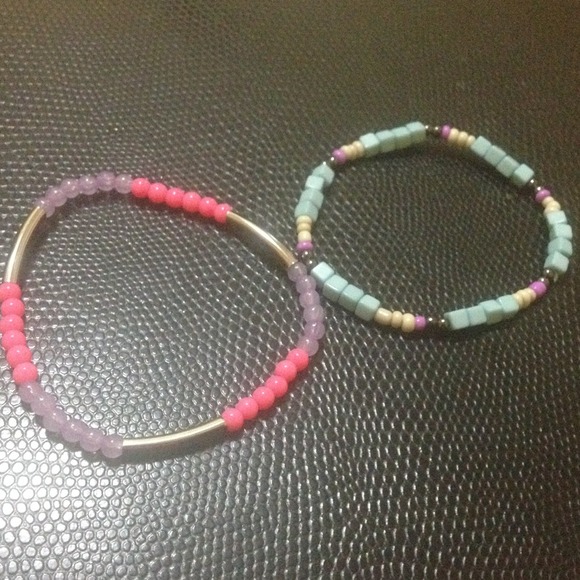 2 cute fashion bracelets
