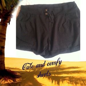 LOFT sport/casual navy shorts