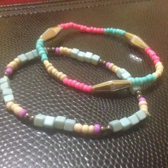 2 cute fashion bracelets