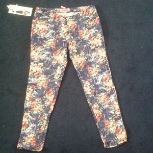 Floral print pants