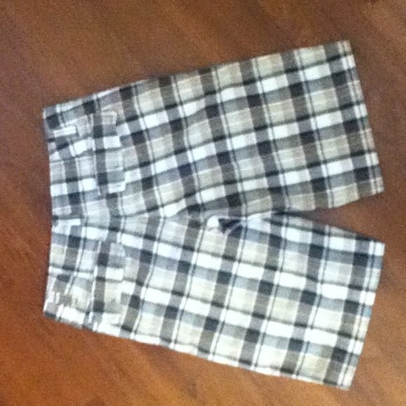 Shorts - Picture 2 of 2