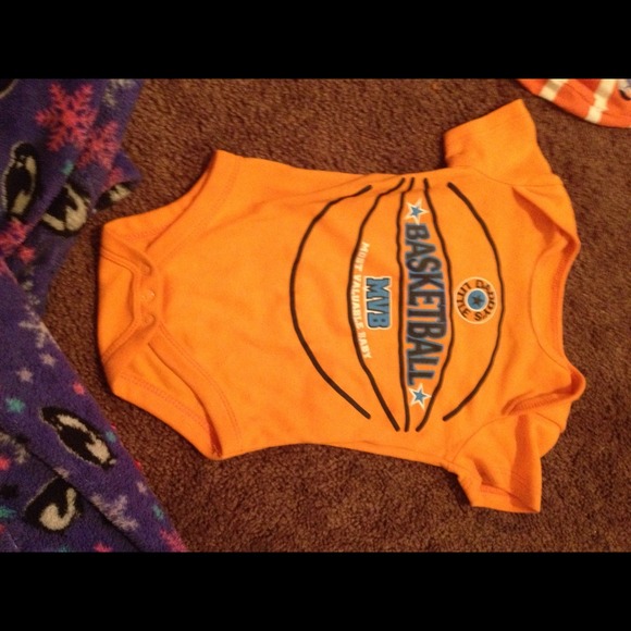 Infant clothes - Picture 2 of 4