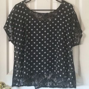 Hi-low polka dot blouse