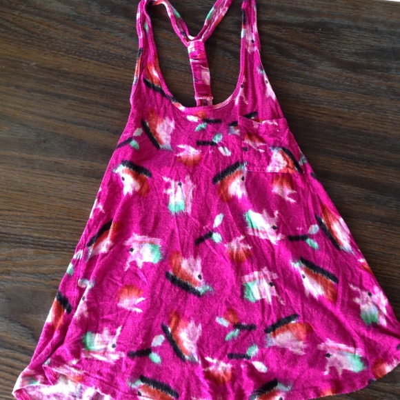 Really cute patterned tank top!