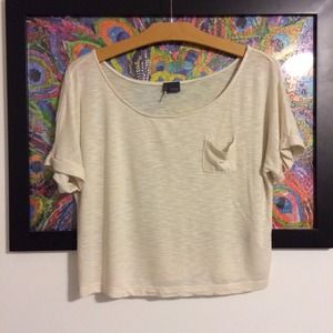 Crop top with pocket detail