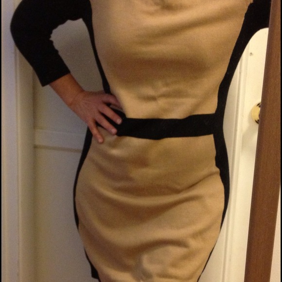 🎉HP BOLD & BEAUTIFUL🎉 Michael Kors dress 💕🌹 - Picture 3 of 4