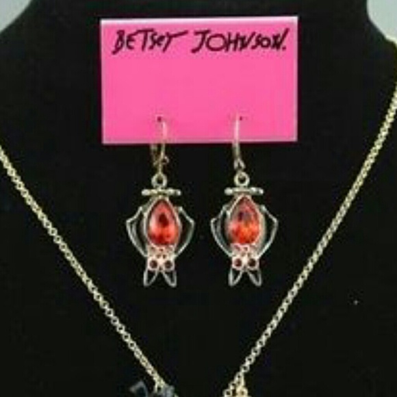 SOLD vampire  necklace and earrings