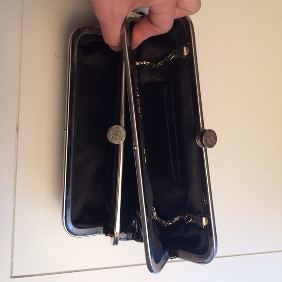 Purse - Picture 2 of 4