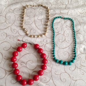 HOLD 1/22 Necklaces