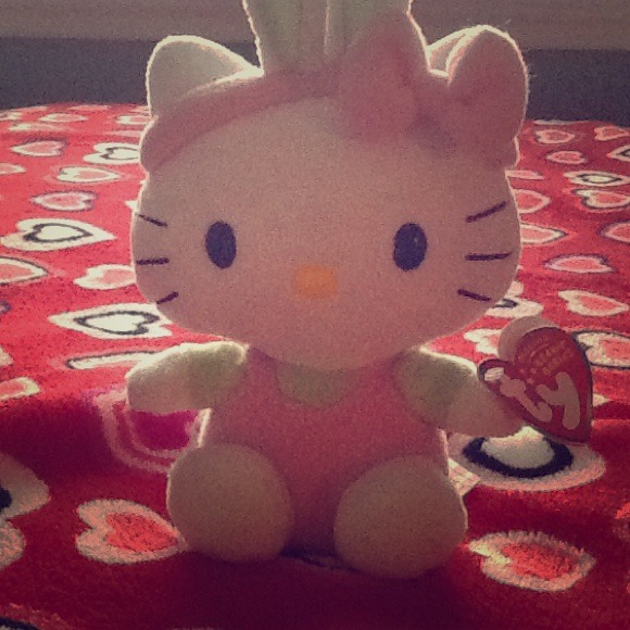 Hello kitty beanie babies