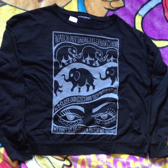 Brandy melville pullover sweater