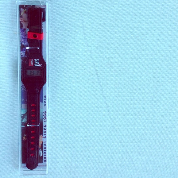 NEW VANS WATCH