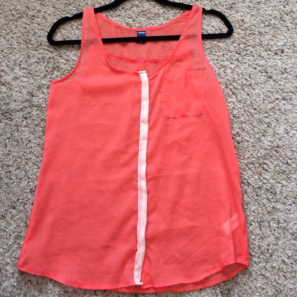 Peach color, old navy top
