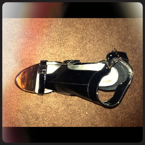 Black high heels $10 can't go wrong!!!