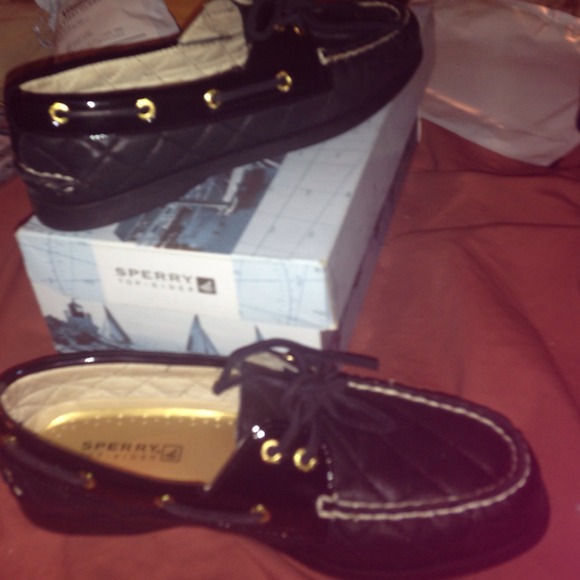 Brand new sperrys AUTHENTIC