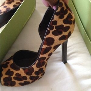 Shoes never worn, and some worn once