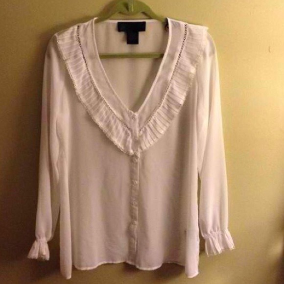 Kardashian kollection blouse
