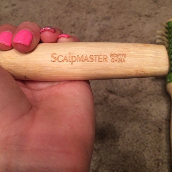 Bamboo round brushes 💇💆💅❌No Trades❌ No Paypal⛔️ - Picture 3 of 3