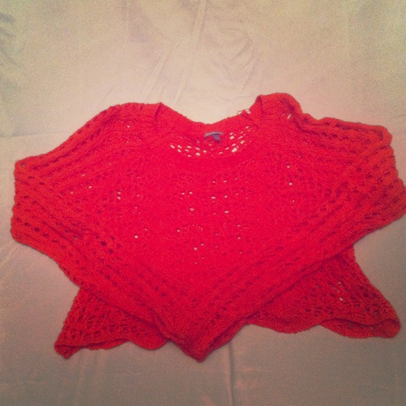 ✋🚫BUNDLED🚫✋Crop sweater