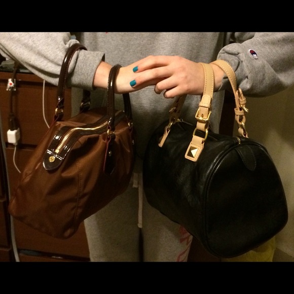 Black handbag only - Picture 2 of 2
