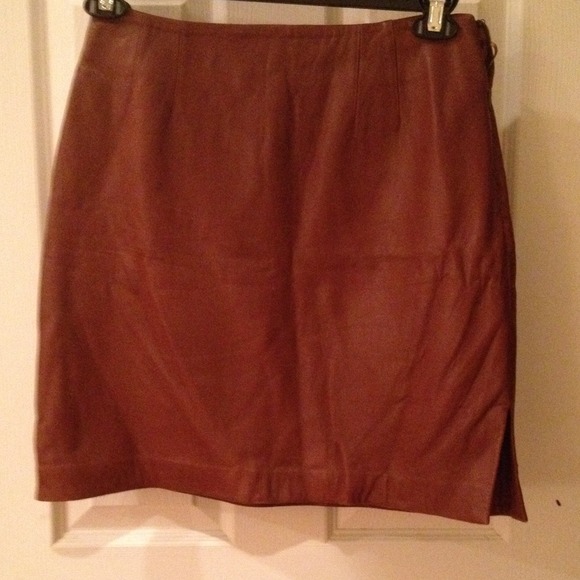 REDUCED⬇️Leather Skirt