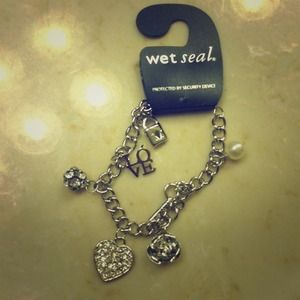 Bundle for pinupbabe