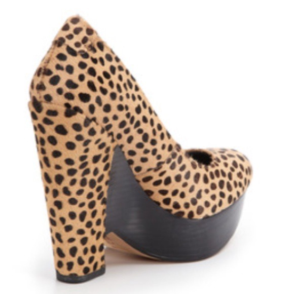 Rosegold Lela Calf Hair Leopard Pump - Picture 2 of 4