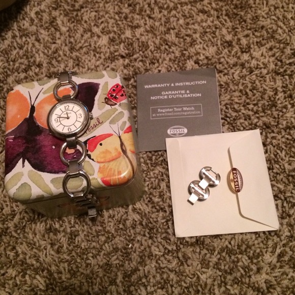 Fossil Watch - Picture 2 of 2